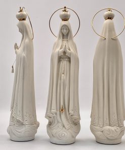 Alternative view of Virgen de Fátima