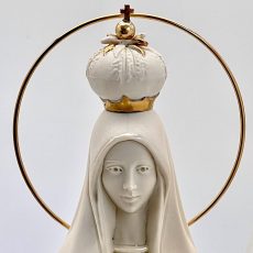 Alternative view of Corona Virgen de Fátima