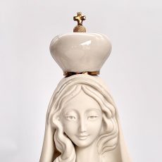Alternative view of Corona Virgen del Rosario